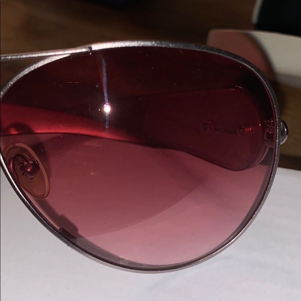 🌸🌸🌸🛍🕶 Vintage Pink Guess Aviator sunglasses - Picture 3 of 14